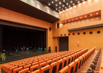 Rehabilitación del teatro España de La Palma del Condado realizado por el estudio MRPR Arquitectos