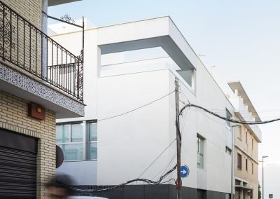 Casa e2f, vivienda unifamiliar en sevilla realizada por castro navarro arquitectura