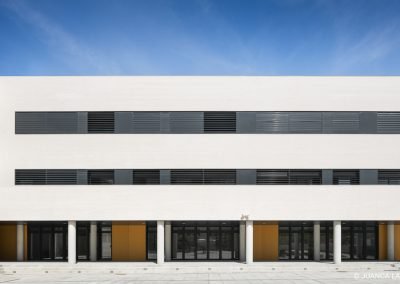 Nuevo IES Teatinos en Malaga realizado por IDOM Consulting Engineering Architecture