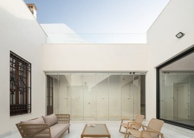 Vivienda unifamiliar Domus Atrio realizada por Gonzalez Morgado Arquitectura