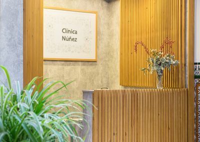 Reforma de la clinica Núñez en la calle Daoiz en Sevilla, diseñada por Las Vahi Arquitectura